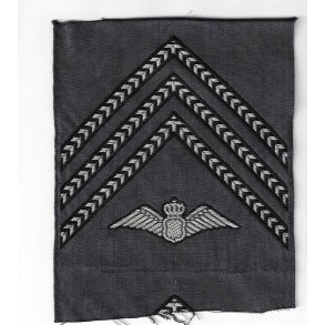 Flyvevbnet - rmegradstegn sergent