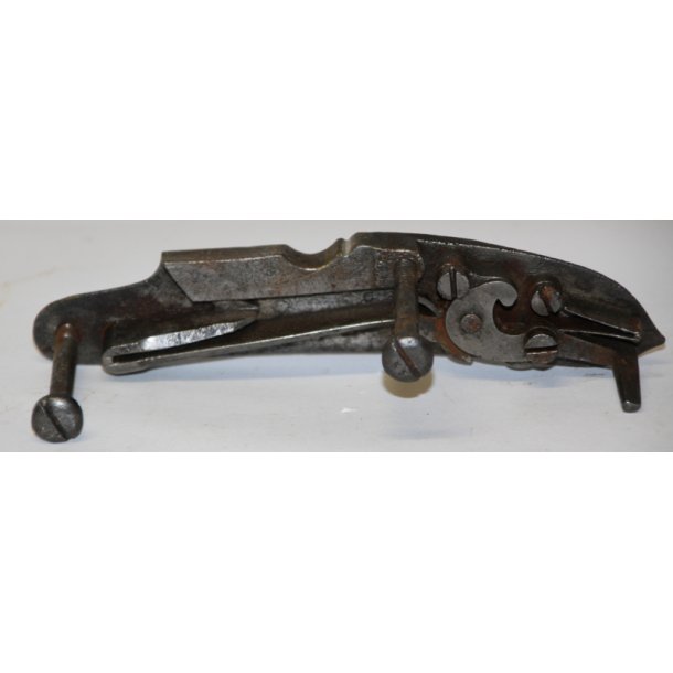 Musket model 1839 - complete lock with screws