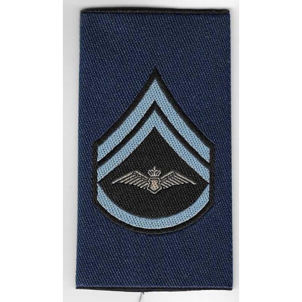 Flyvevbnet skulderstrop, Korporal