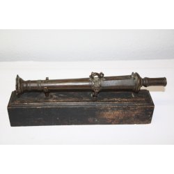 Indinesia : Latanka cannon