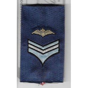 Flyvevbnet skuldersljfe, Flyveroverkonstabel Forvaltning