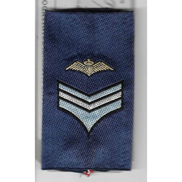 Flyvevbnet skuldersljfe, Flyveroverkonstabel Forvaltning