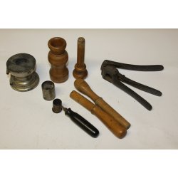 Old reloading tools f. shotgun cartridges 16 gauge