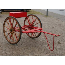 Brandvsen : Antik slangevogn med 42" (107 cm) hjul med fast gummi