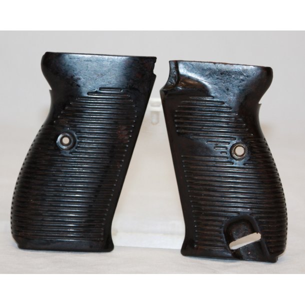 48 Grips (Set) WaA marking on one