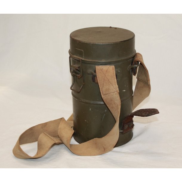 Denmark: gasmask model 1938