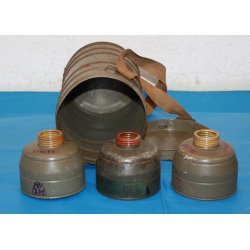 Container f. Denmark: gasmask model 1938 + 3 filter