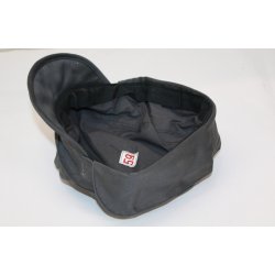 Kasket - koksgr� med CF logo.