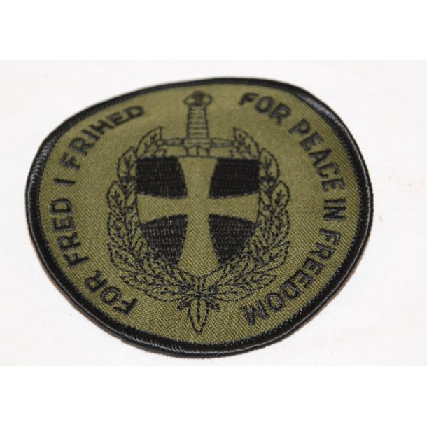 FOR FRED I FRIHED - FOR PEACE IN FREEDOM - stof badge
