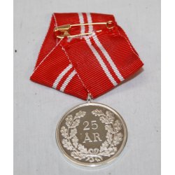 For God Tjeneste - medalje med b�nd i �ske