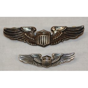 U.S.A. N.S. Meyer inc New York Word War 2 Air Force Amy Wing Pin (2)