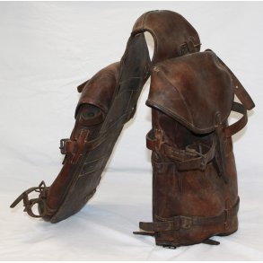 Dnemark: Kgl. Gardehusar, Satteltaschen