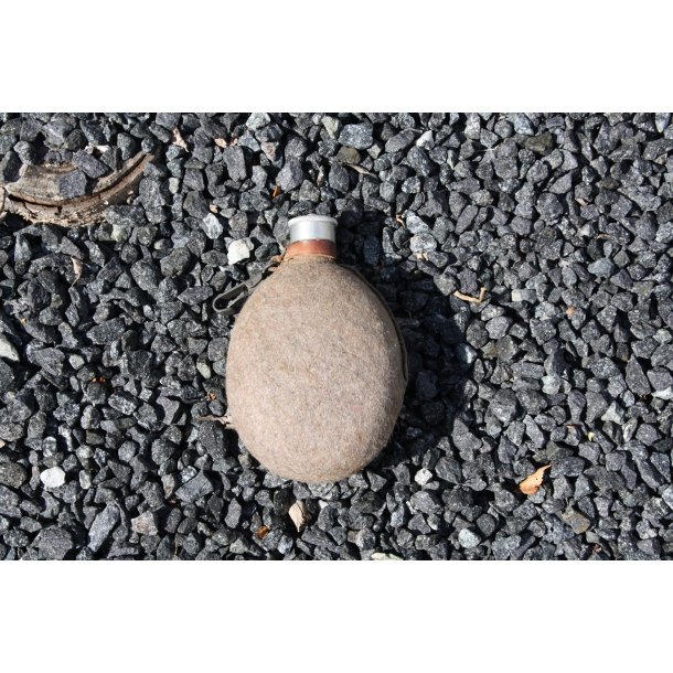 Denmark/Sweden : Canteen model 45(S)