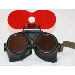 Glasses f. anti-aircraft personnel