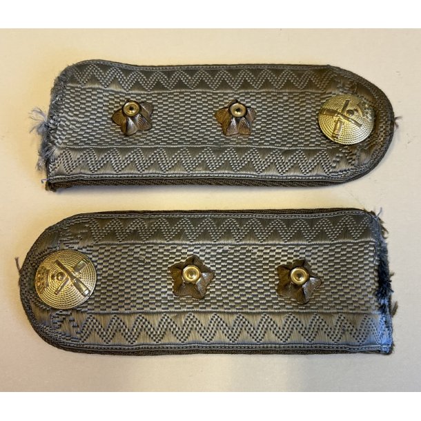 Skulderstropper (st), Premierljtnant Artilleri