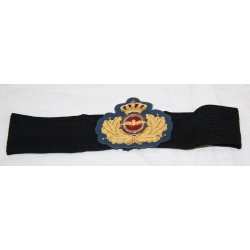 Emblem i guldtrkkeri med bnd f. kasket M/51 og Gallakasket M/66