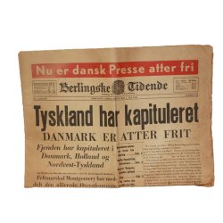 Original udgave af Berlingske Tidende dateret l�rdag den 5. maj 1945.