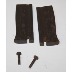 III. Reich : German bayonet model 84-98 : a set of bakelite grips