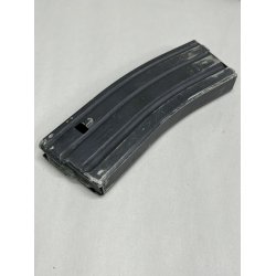 Colt AR 15 cal 5.56 - 30 rounds