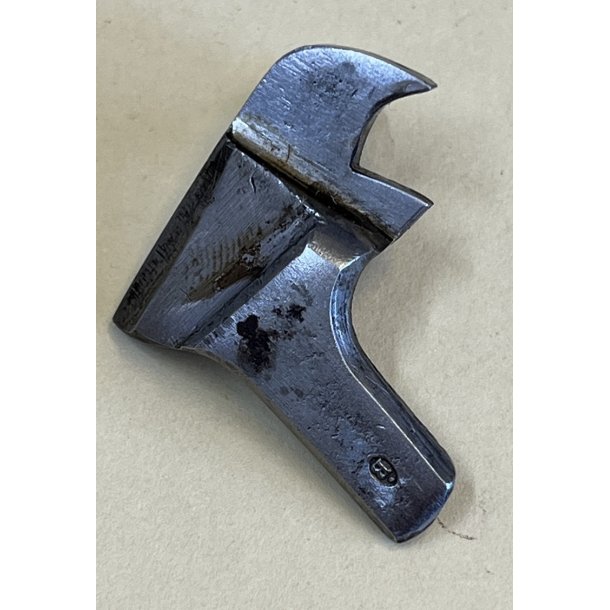 22 - Connection spoon