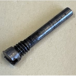 28 - Pin screw