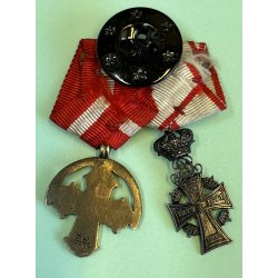  2 miniature ordner m/bnd, Dannebrogmndenes Hderstegn (Chr. X) og Dagmarkorset