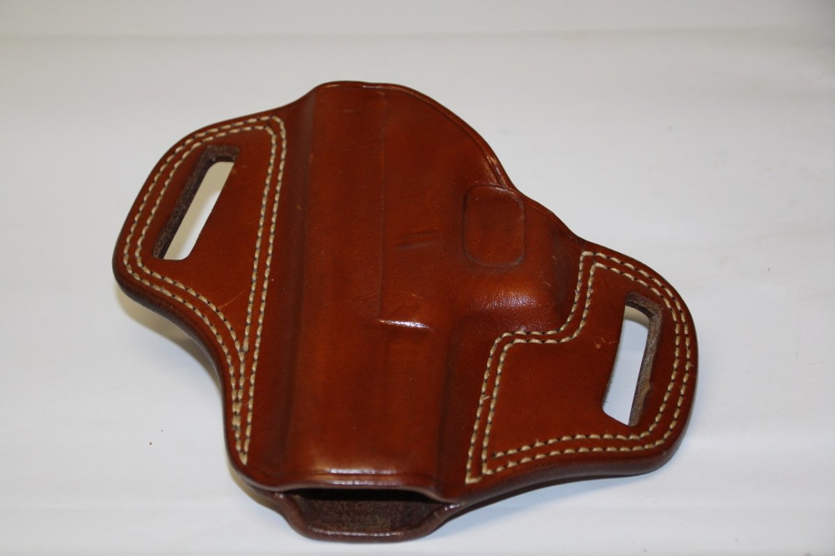 GALCO Combat Master Belt Holster - LINKS - Pistoltasker - Bisgaard Og ...