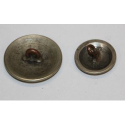 Danmark Postvsen - 2 stk knapper -  23 + 16 mm