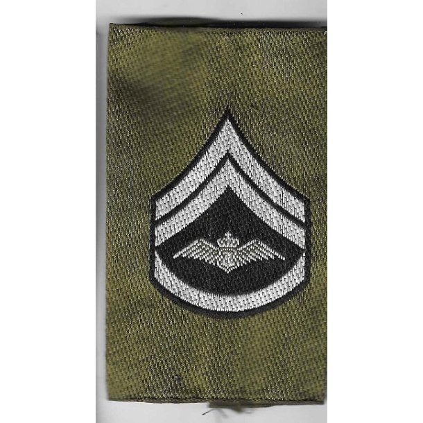 Flyvevbnet skuldersljfe, Korporal