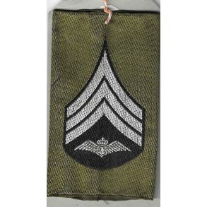 Flyvevbnet skuldersljfe, vrnepligtig Sergent