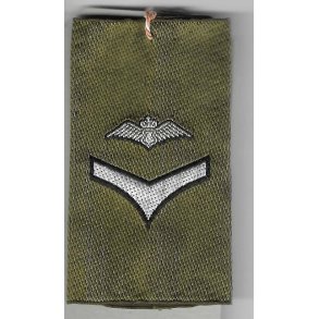 Flyvevbnet skuldersljfe, Flyverkonstabel