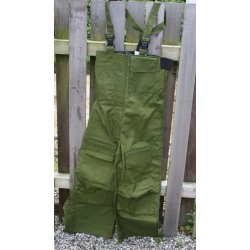 Regnbukser for motorordonnans