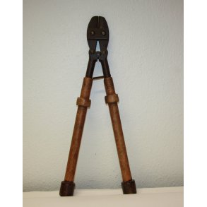 German 2.W.W. wire cutter