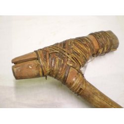 Afrika - Steinbeil (der Stein fehlt)