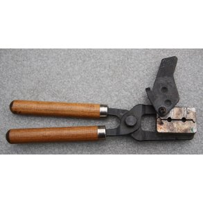 Bullet mould and moulding plier 445 diameter (Lee)