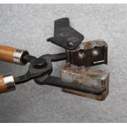 Bullet mould and moulding plier 445 diameter (Lee)