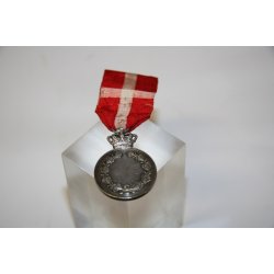 Denmark : Pro Dania Miniature Medal
