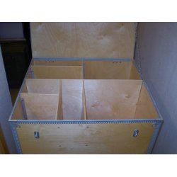 PLYFA KASSE med skuffer