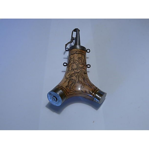 Krudt&quot;horn&quot; af hjortetak.