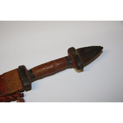 Afrika: Kniv med ekstra topklinge